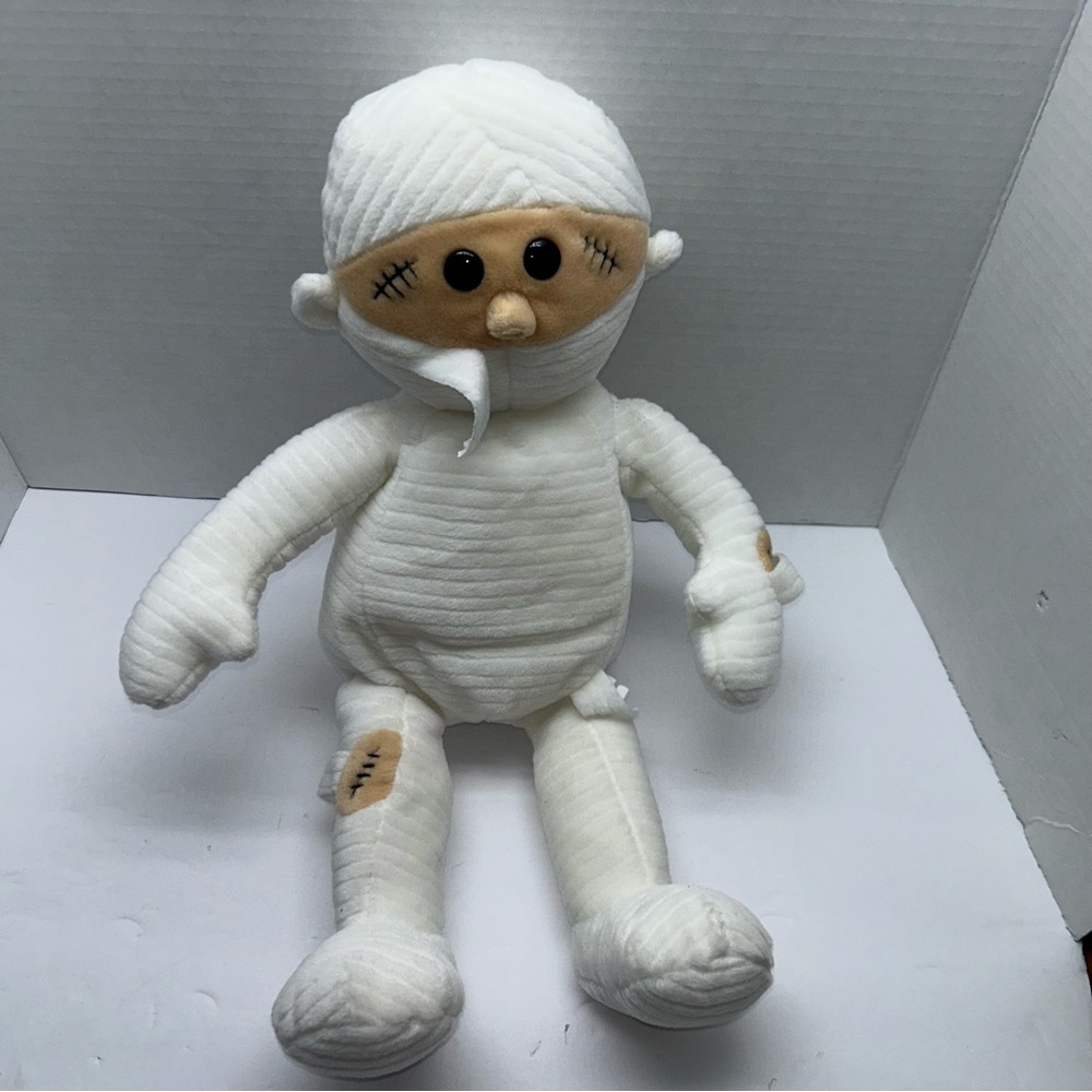 Mummy plush GUND toys for Target 18" white plastic eyes Halloween plush decor